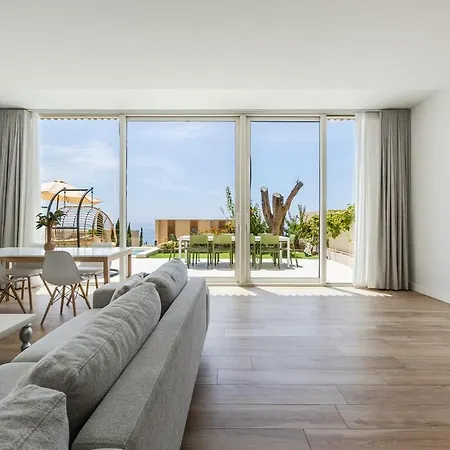 Apartment Infinity Blue Coast By Pikhost