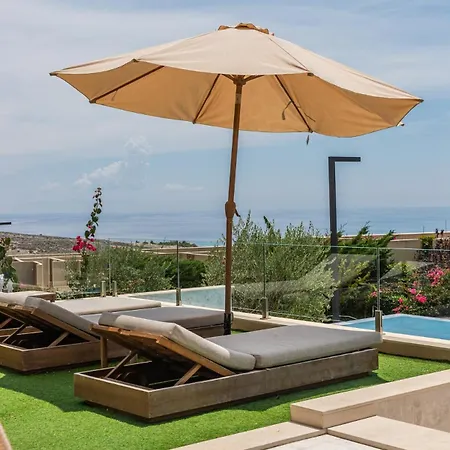 Infinity Blue Coast By Pikhost Apartment *
